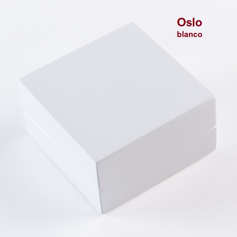 Estuche Oslo pendientes solapa 70x70x36 mm.
