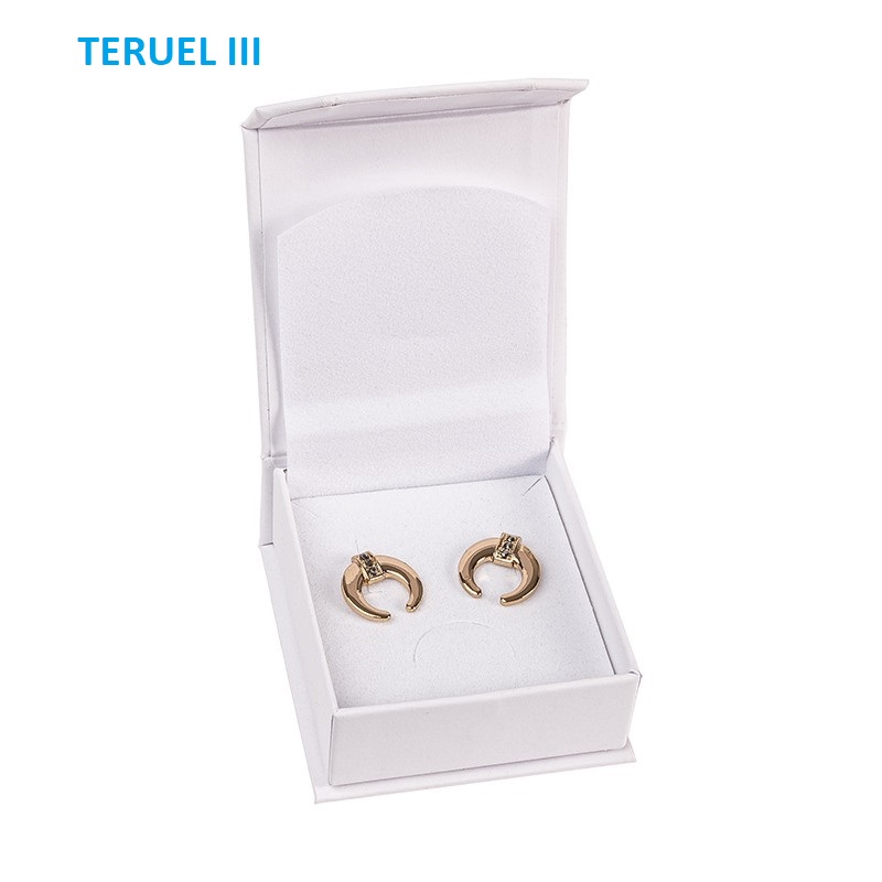 Estuche Teruel III juego + cadena/colgante 65x72x31 mm.