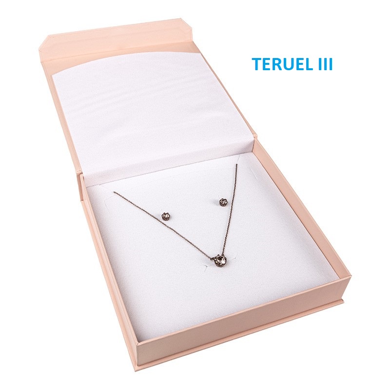 Teruel III case, necklace / dressing 165x167x38 mm.