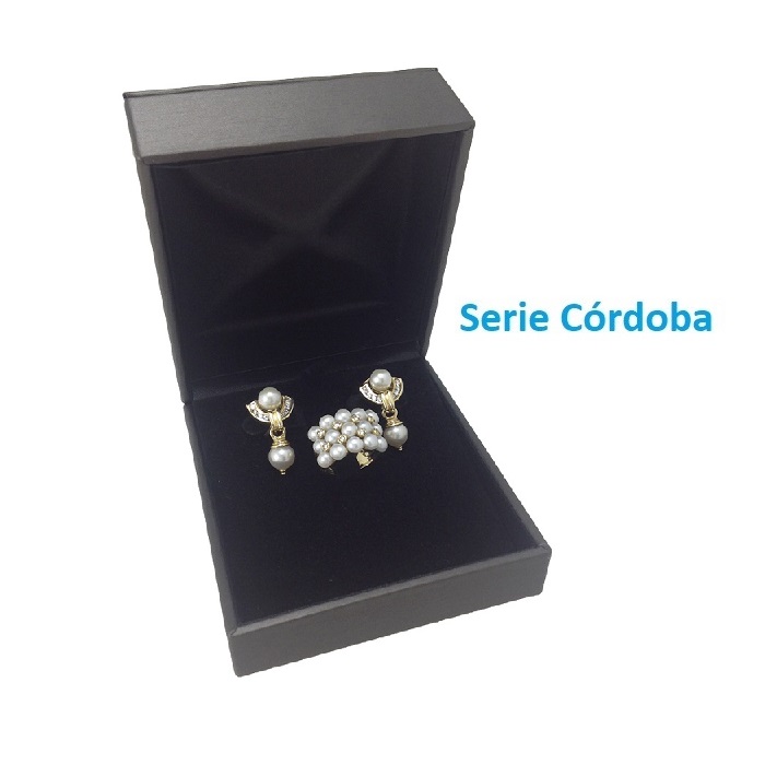 Córdoba case set (earrings and ring) 91x97x55 mm.