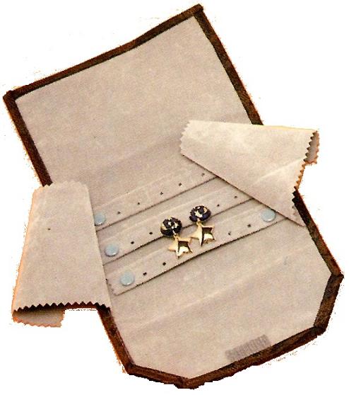 Manta Plus 3 Pendientes [98200161] 12.00€ : Estuches Marti, para joyeria